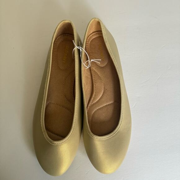 Old Navy Women’s Gold  Soft Ballet Flat Sz 10 - Picture 1 of 11